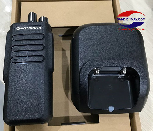 Máy bộ đàm Motorola CP 8600 Plus